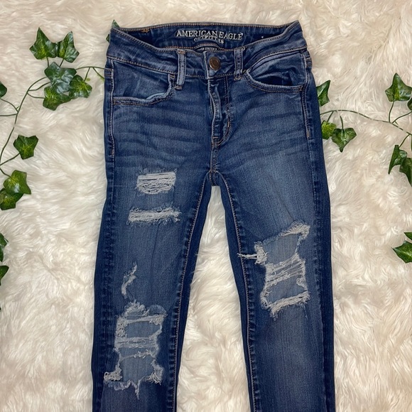 AMERICAN EAGLE SUPER STRETCH DESTRUCTED JEGGING • SIZE 0 LONG • DARK WASH - Picture 7 of 11